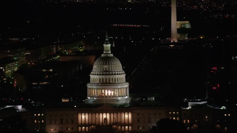 US Capitol building at night